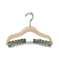 Perchas Terciopelo Adultos Beige con Clip x 10 Unidades